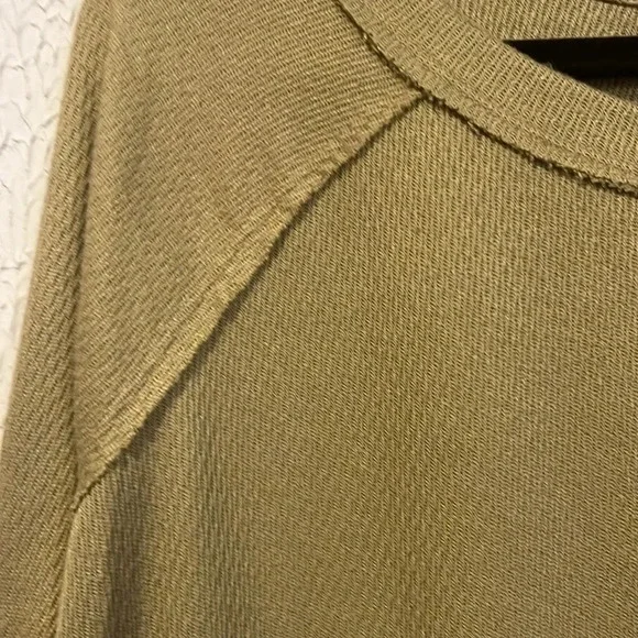 We the Free Snowy Thermal top in Sunstone size XS - Picture 8 of 15